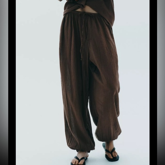 ZARA Flowy balloon pants - Picture 2 of 7